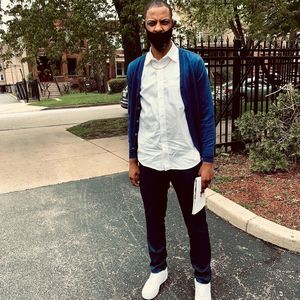 Meet your Posher, Devin